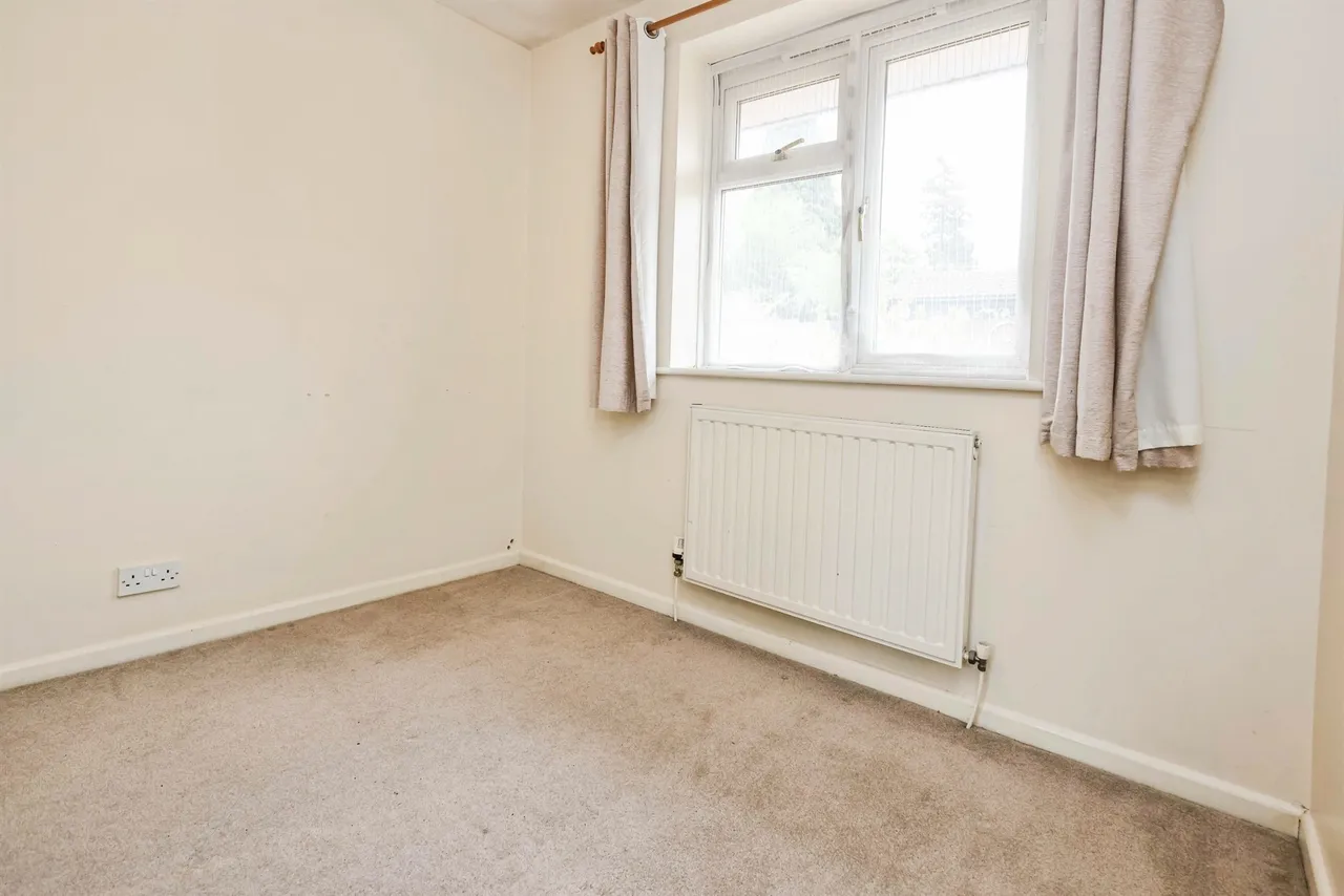 North View Drive, Brierley Hill, DY5, photo 11