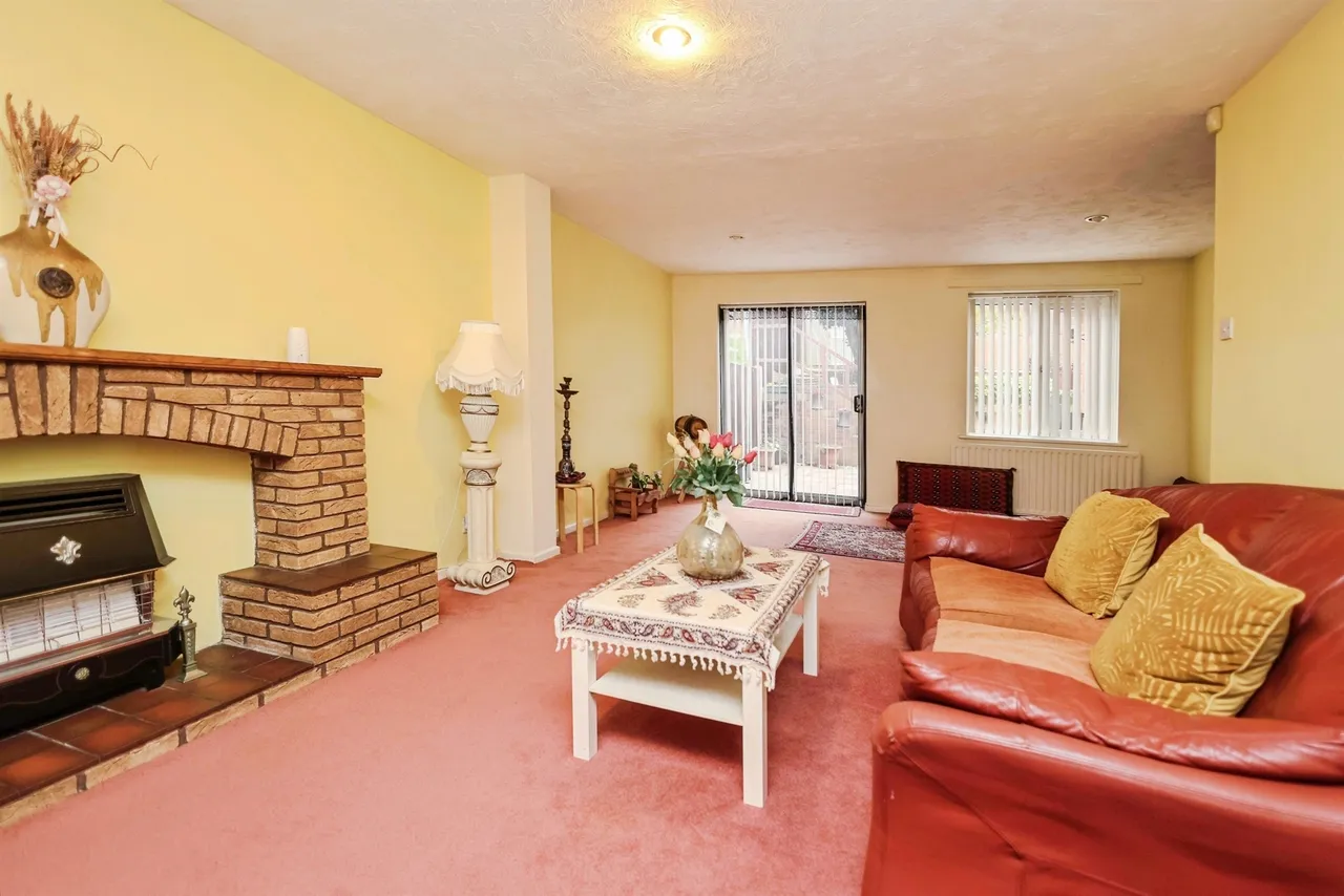 North View Drive, Brierley Hill, DY5, photo 6