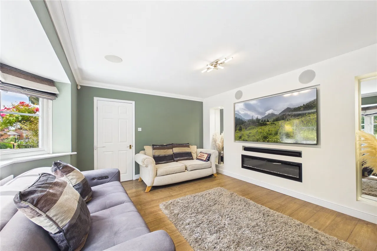London Road, Overton, RG25, photo 22