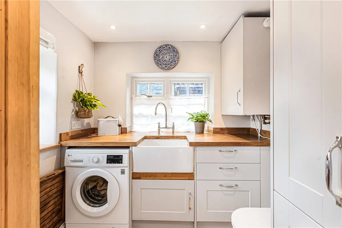 New Road, Bampton, OX18, photo 9