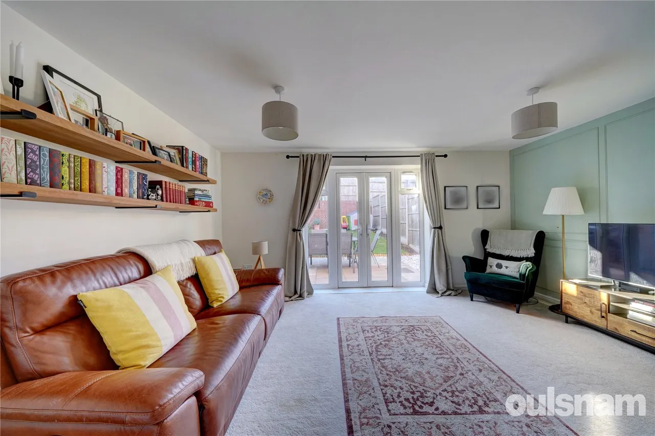 Oxlip Row, Droitwich, Worcestershire, WR9 7TS, photo 3