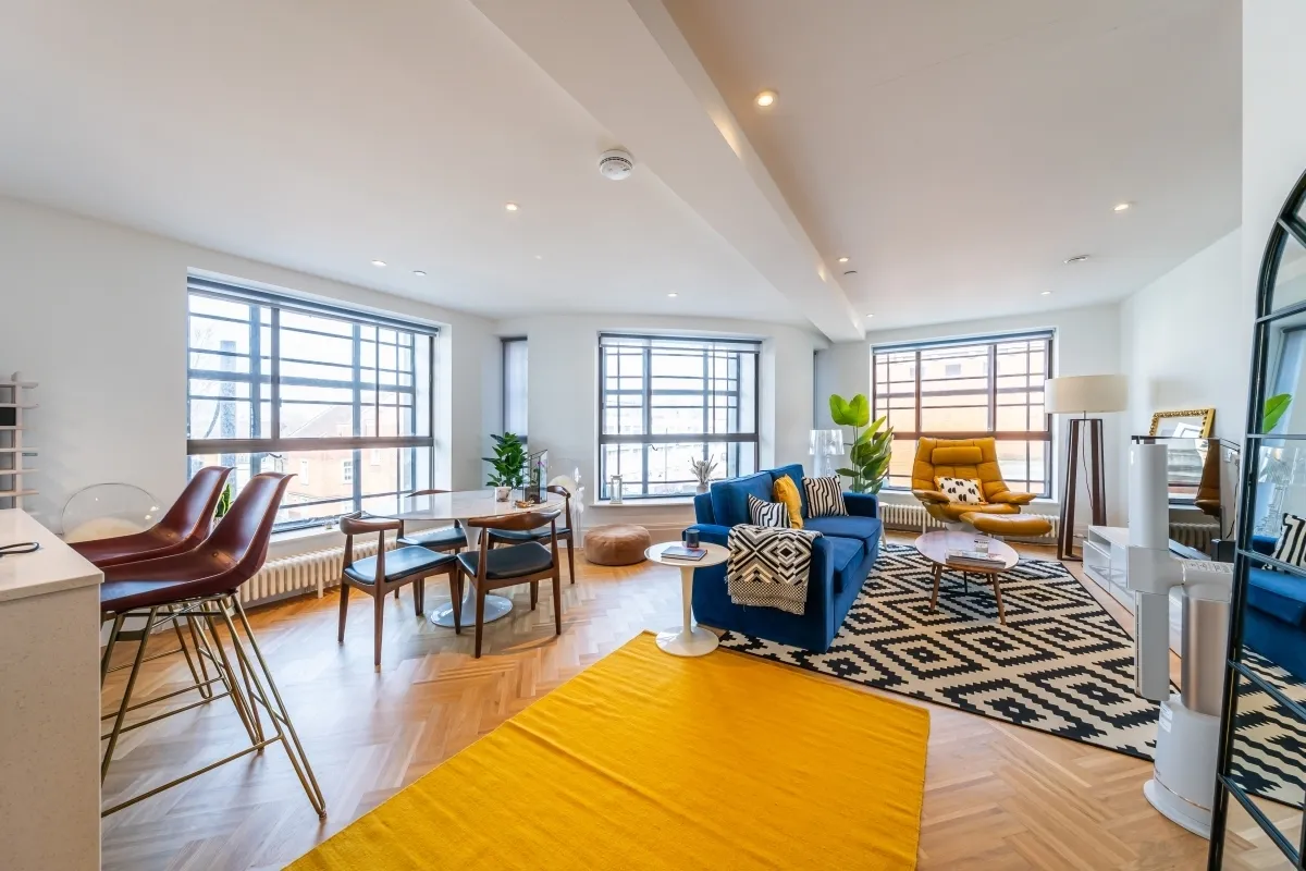Acre Lane, London, SW2, photo 3