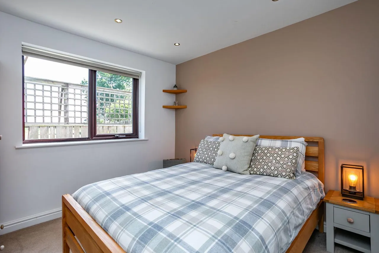 Browns Lane, Stalmine, FY6, photo 19
