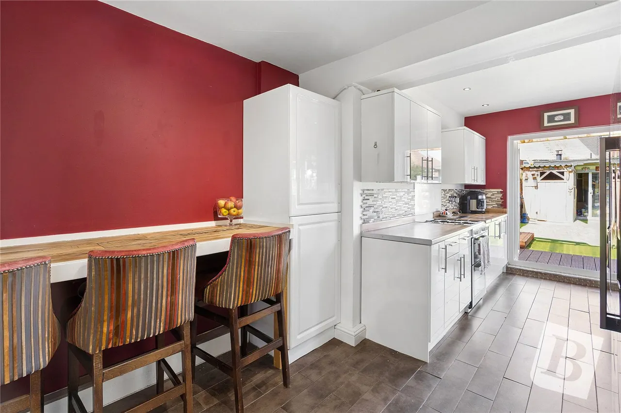 Walnut Tree Road, Dagenham, RM8, photo 4