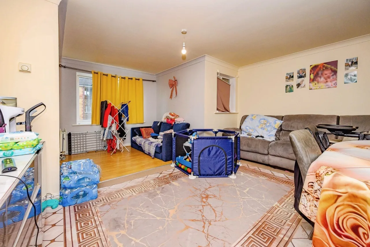 Orchid Close, LUTON, Bedfordshire, LU3, photo 2