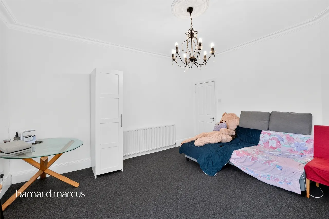 Conyers Road, London, SW16, photo 13