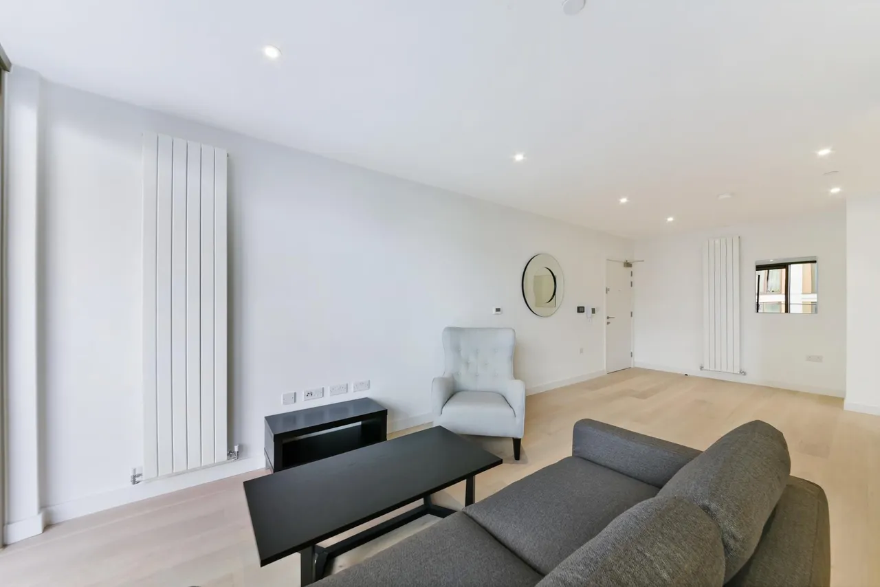 Windlass House, Royal Wharf, E16, photo 4