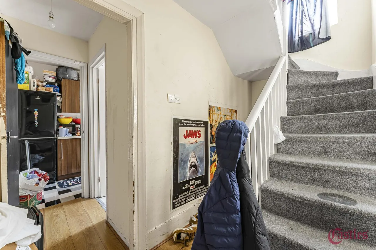Barnabas Road, London, E9, photo 5