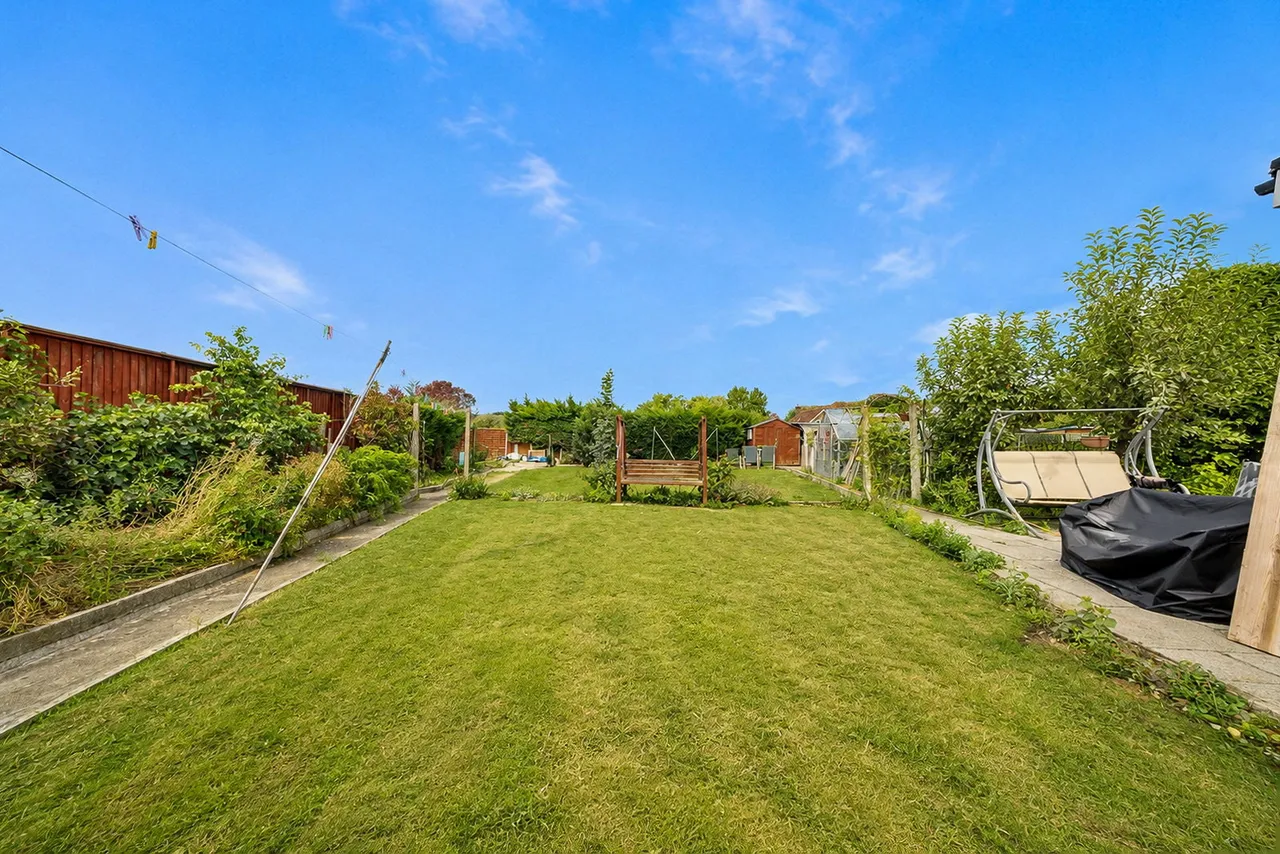 Silver Birch Avenue, St. Ives, PE27, photo 13