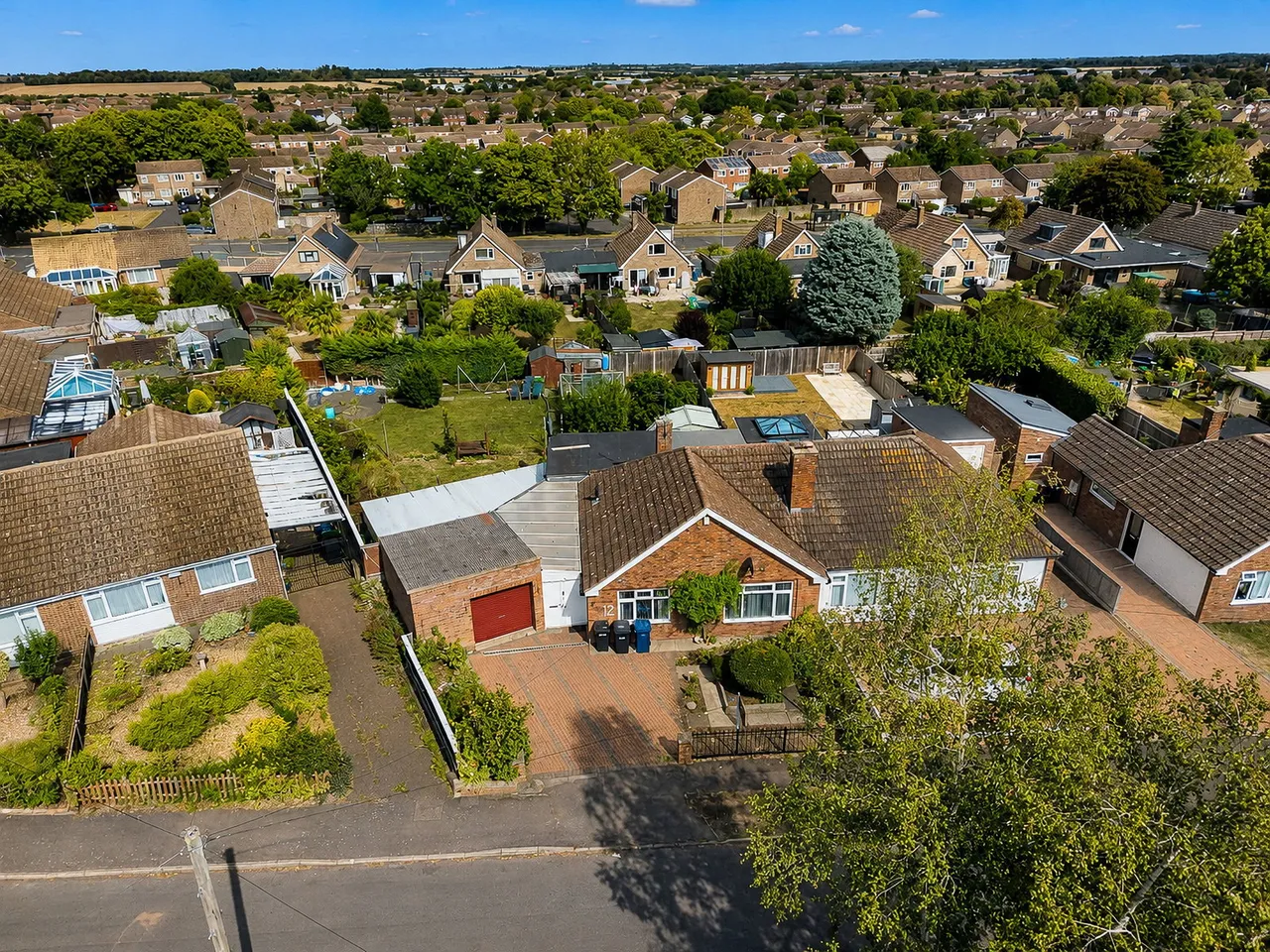 3 bed house for sale, Silver Birch Avenue, St. Ives, PE27
