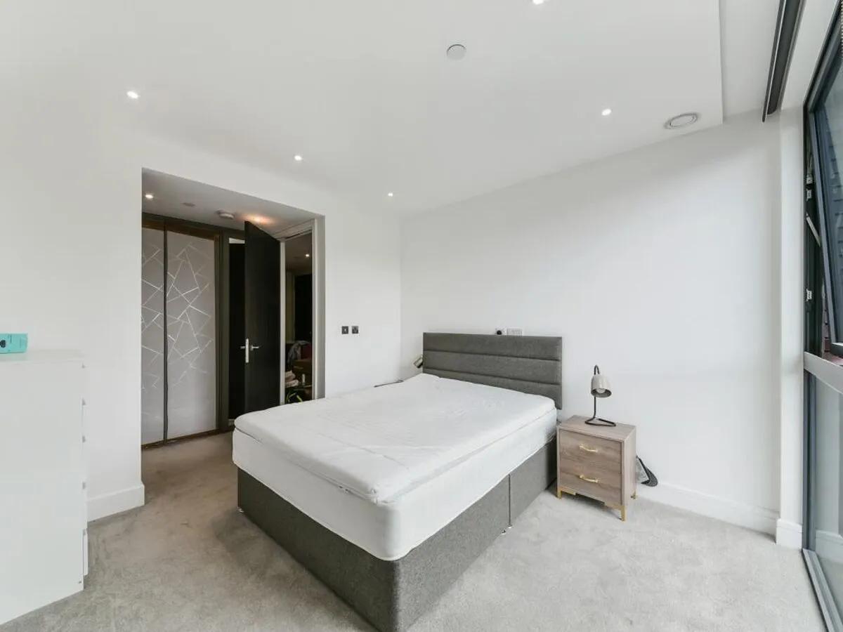 Perilla House, Aldgate, E1, photo 5