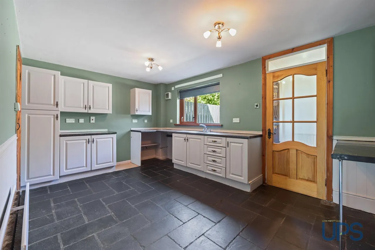 Glendowan Close, Dunmurry, BT17, photo 7