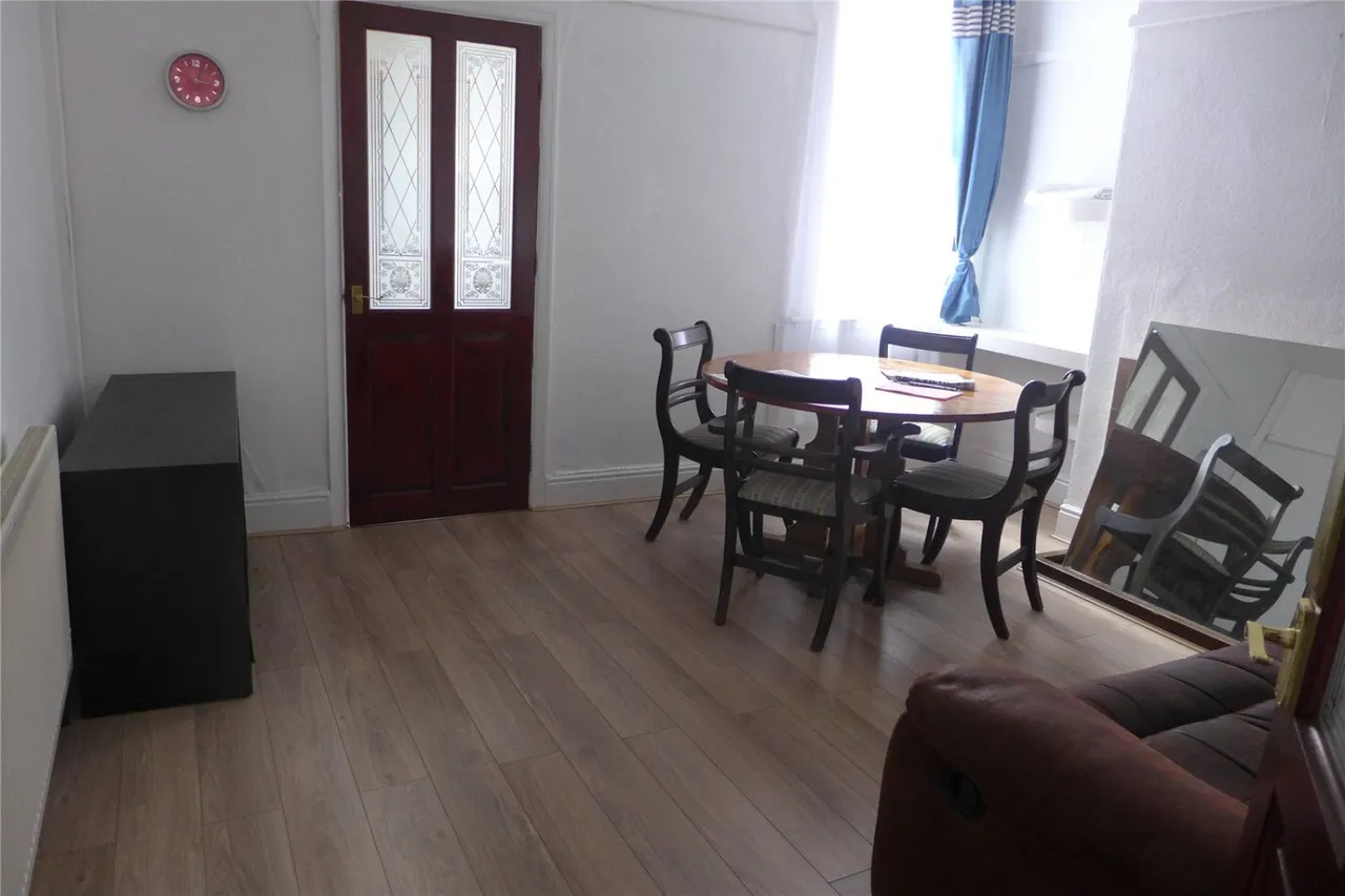 Sovereign Road, Earlsdon, CV5, photo 3
