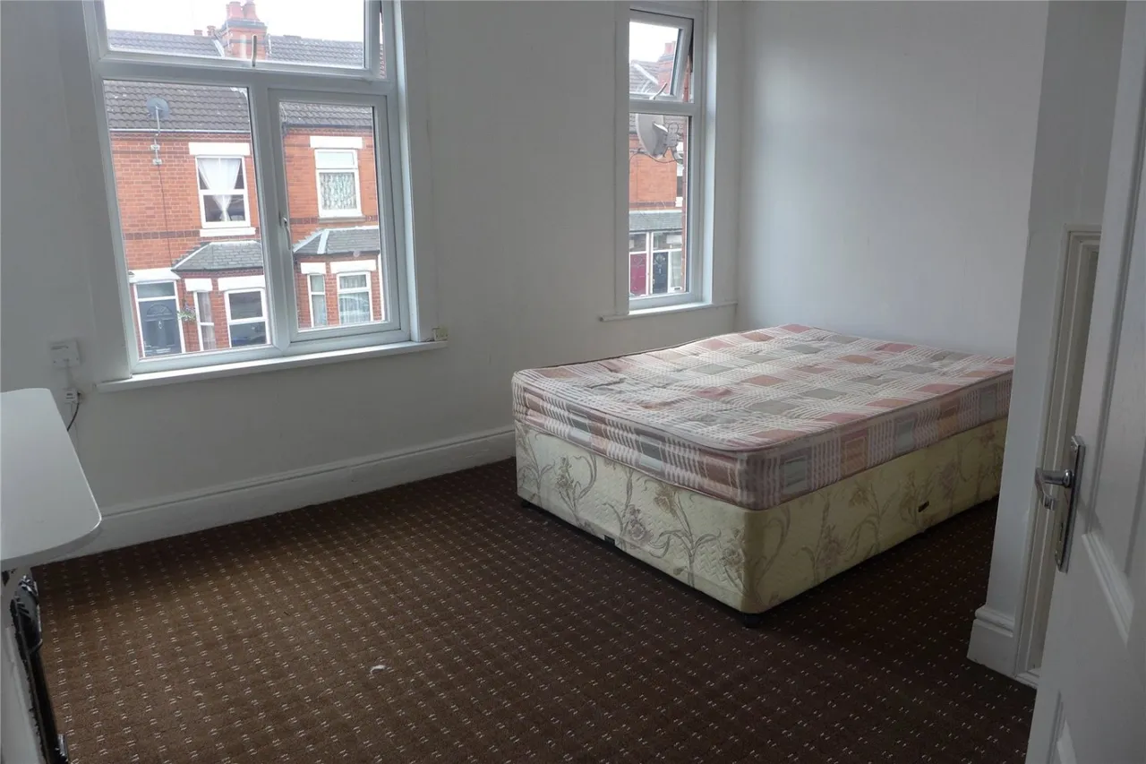 Sovereign Road, Earlsdon, CV5, photo 5