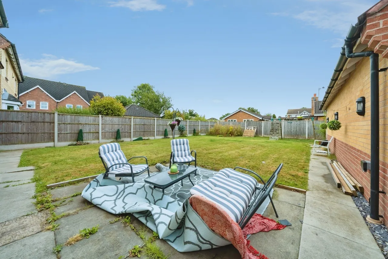 Templeton Drive, Fearnhead, Warrington, Cheshire, WA2, photo 14