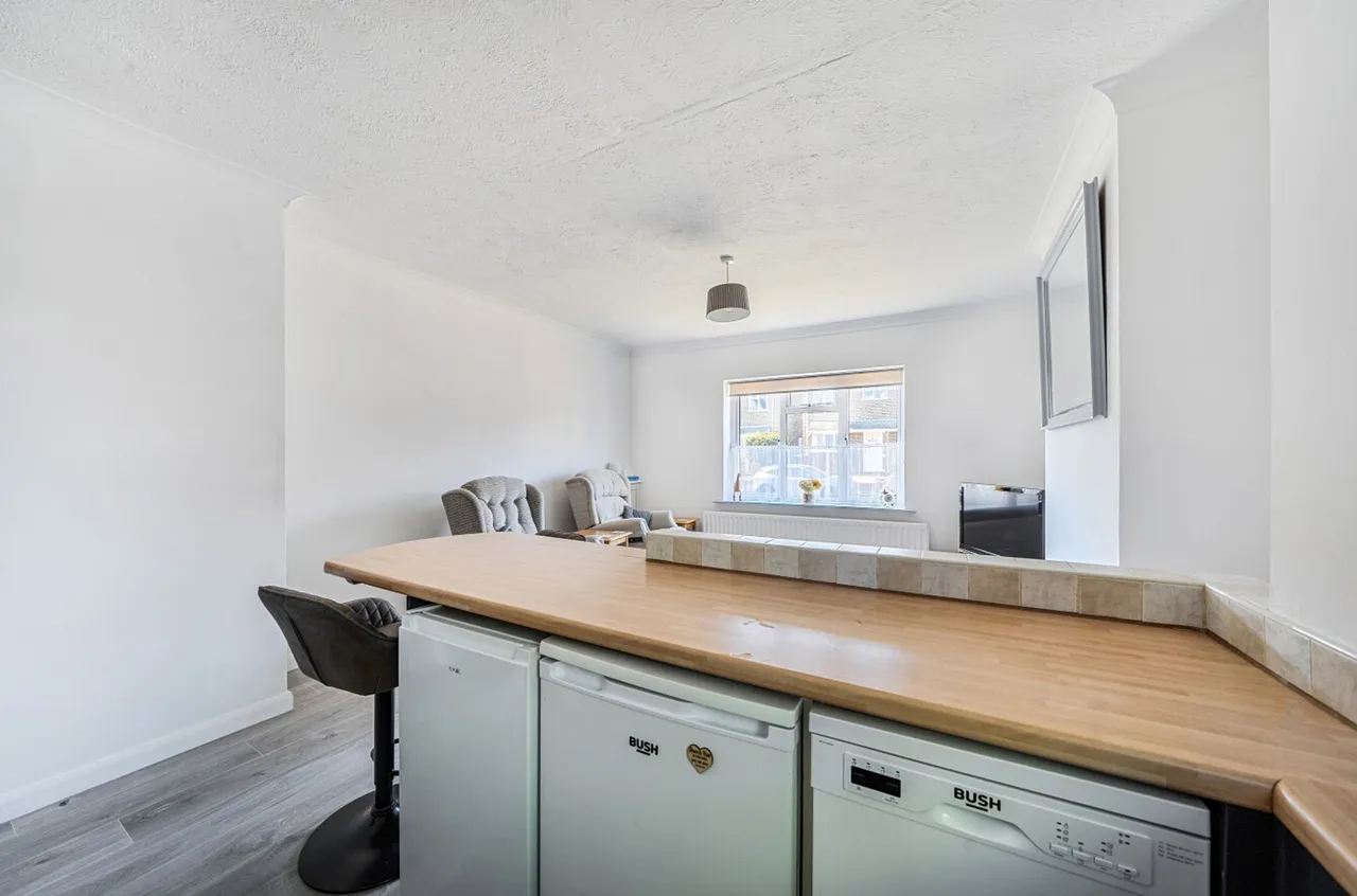 East Street, Selsey, PO20, photo 9