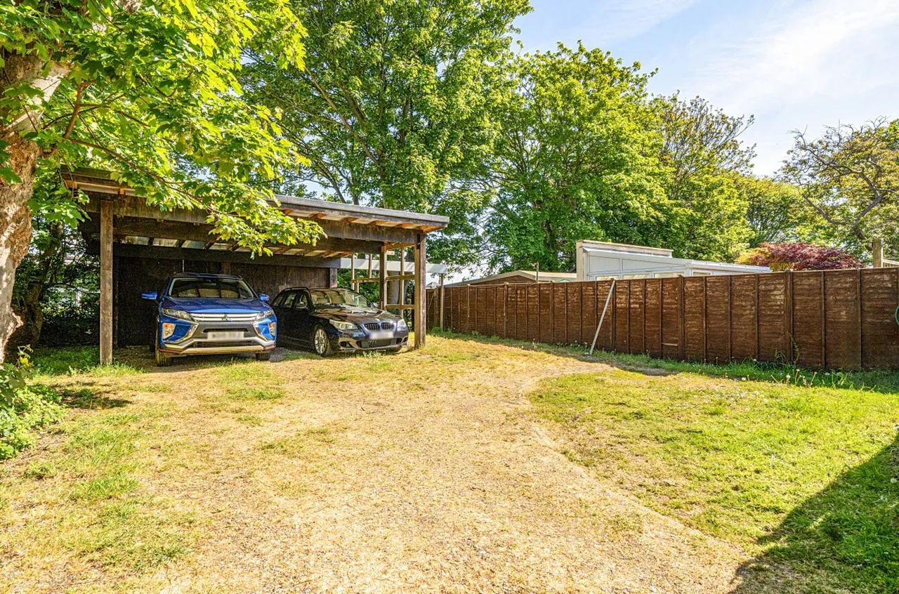 East Street, Selsey, PO20, photo 19