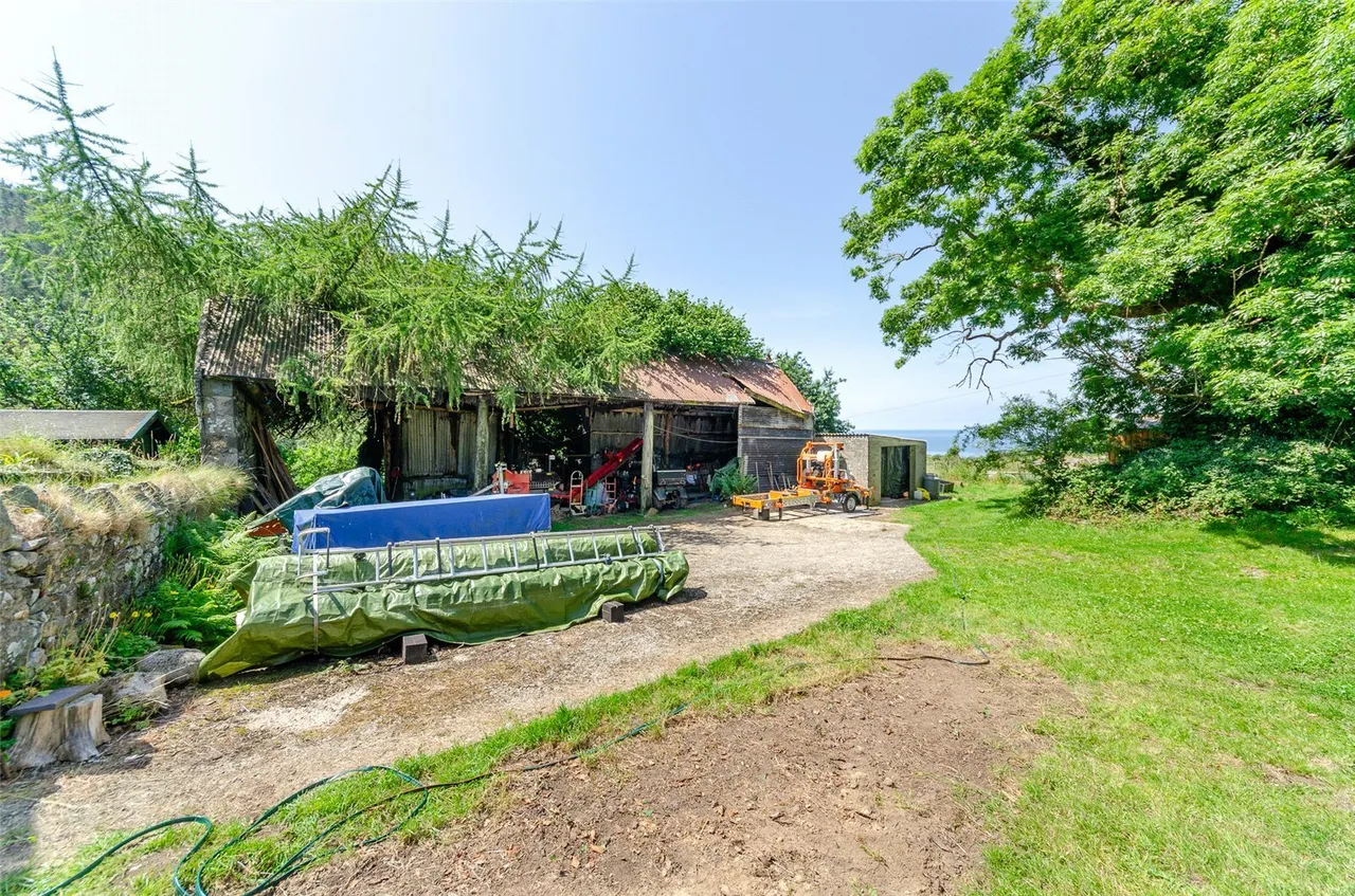 Gyrn Goch, Caernarfon, LL54, photo 24
