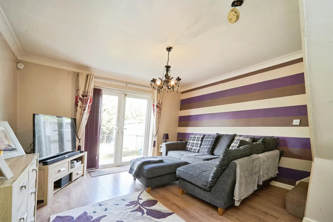 Windmill Court, Lower Wortley, Leeds, photo 5