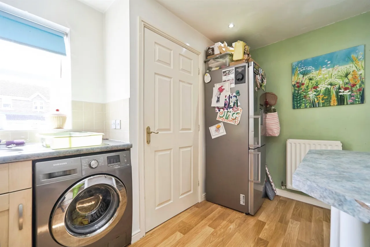 Windmill Court, Lower Wortley, Leeds, photo 3