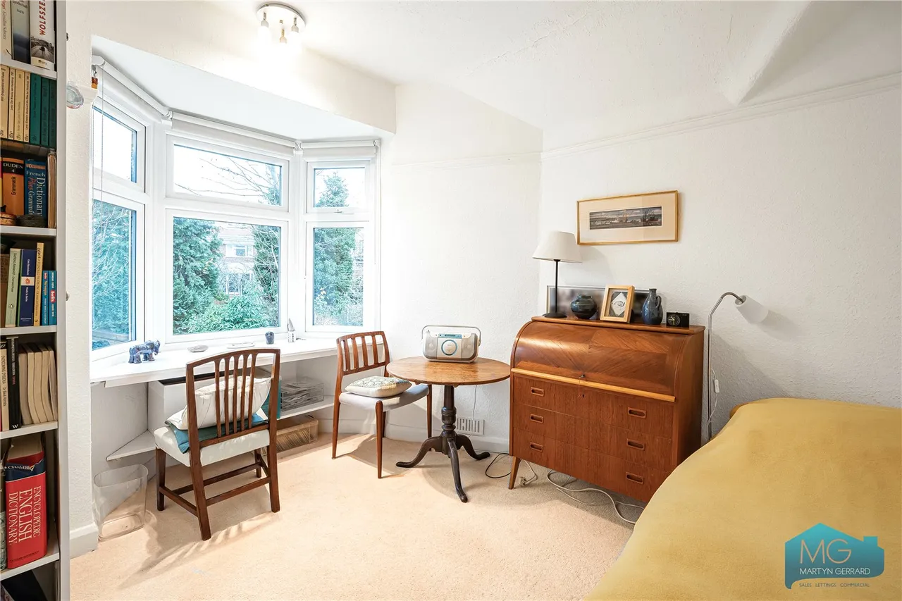 Cyprus Avenue, London, N3, photo 13