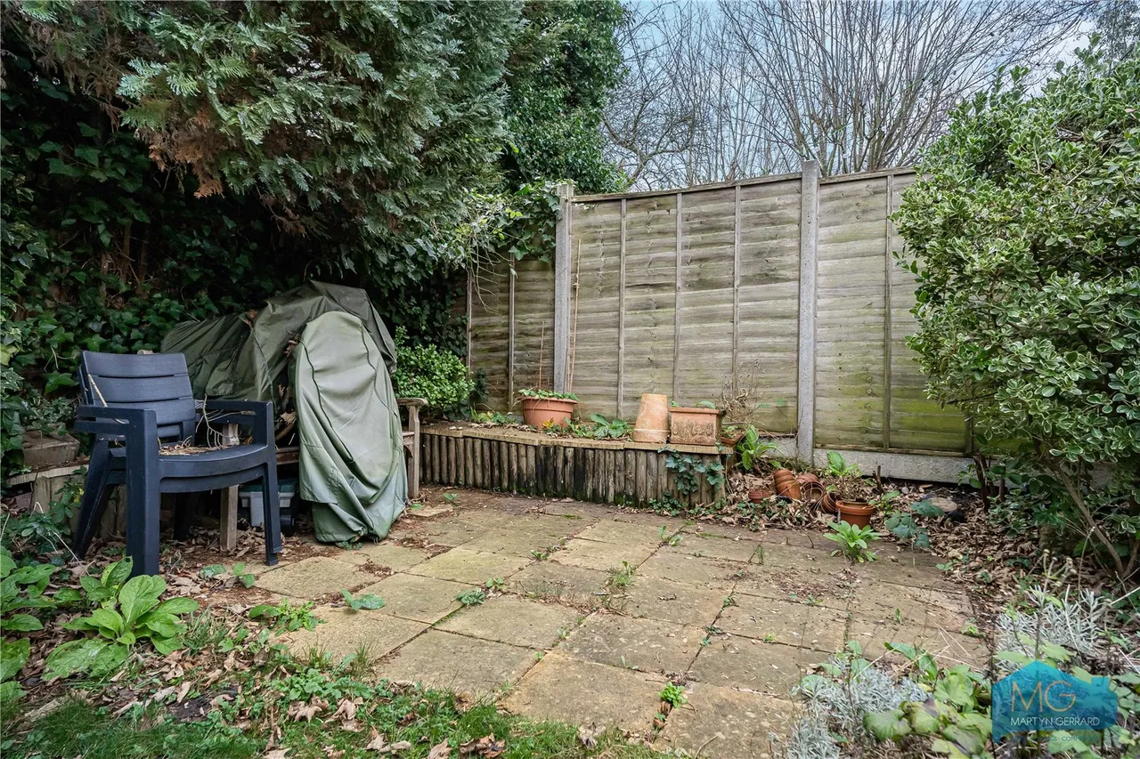 Cyprus Avenue, London, N3, photo 24