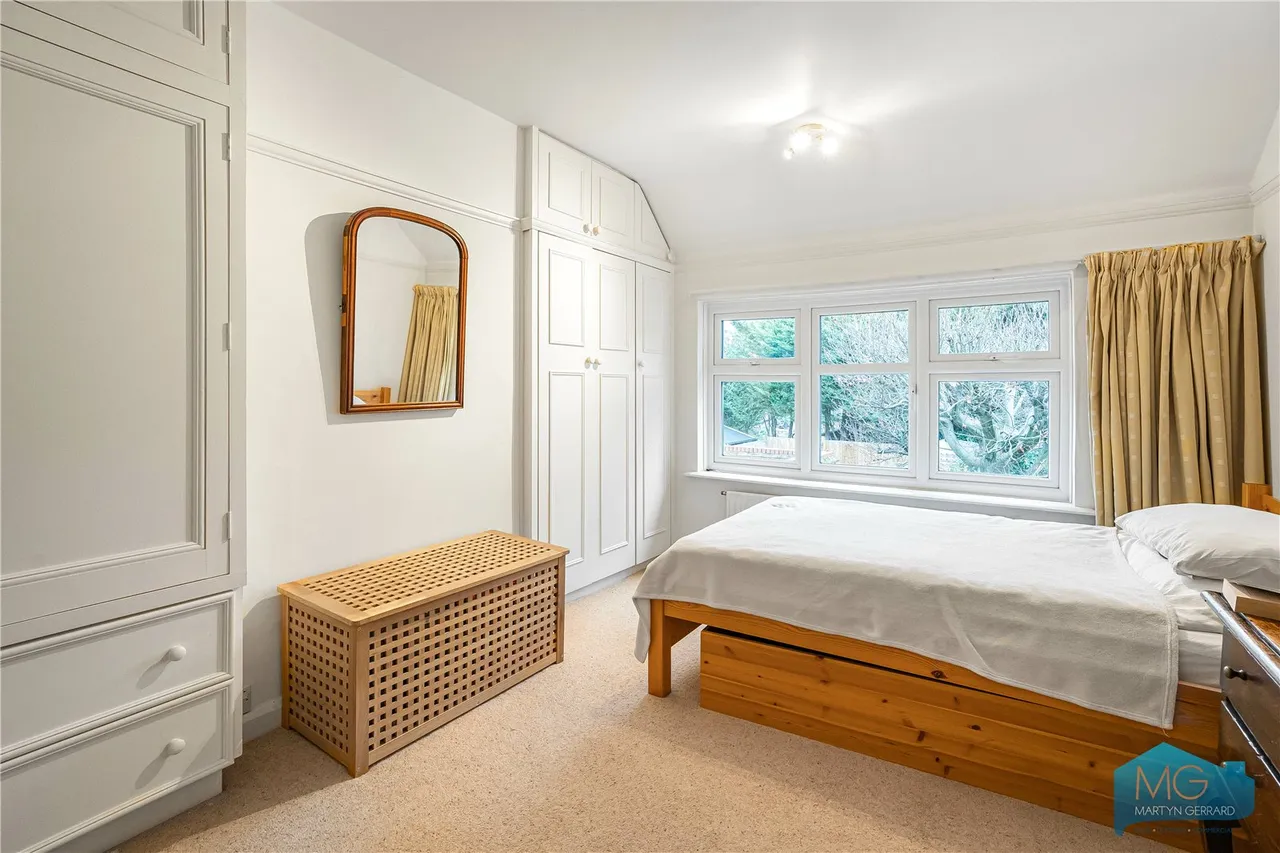 Cyprus Avenue, London, N3, photo 12
