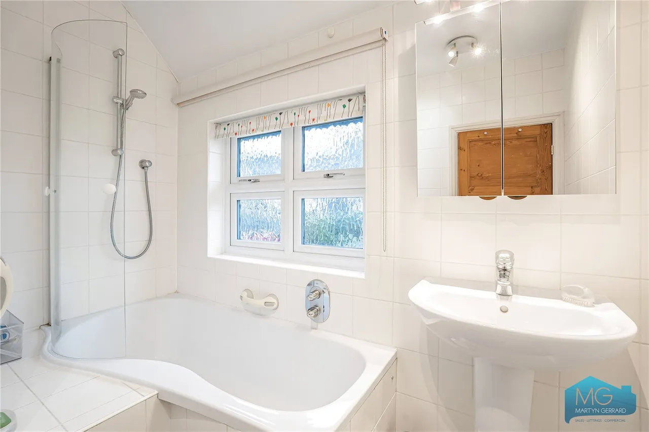 Cyprus Avenue, London, N3, photo 18