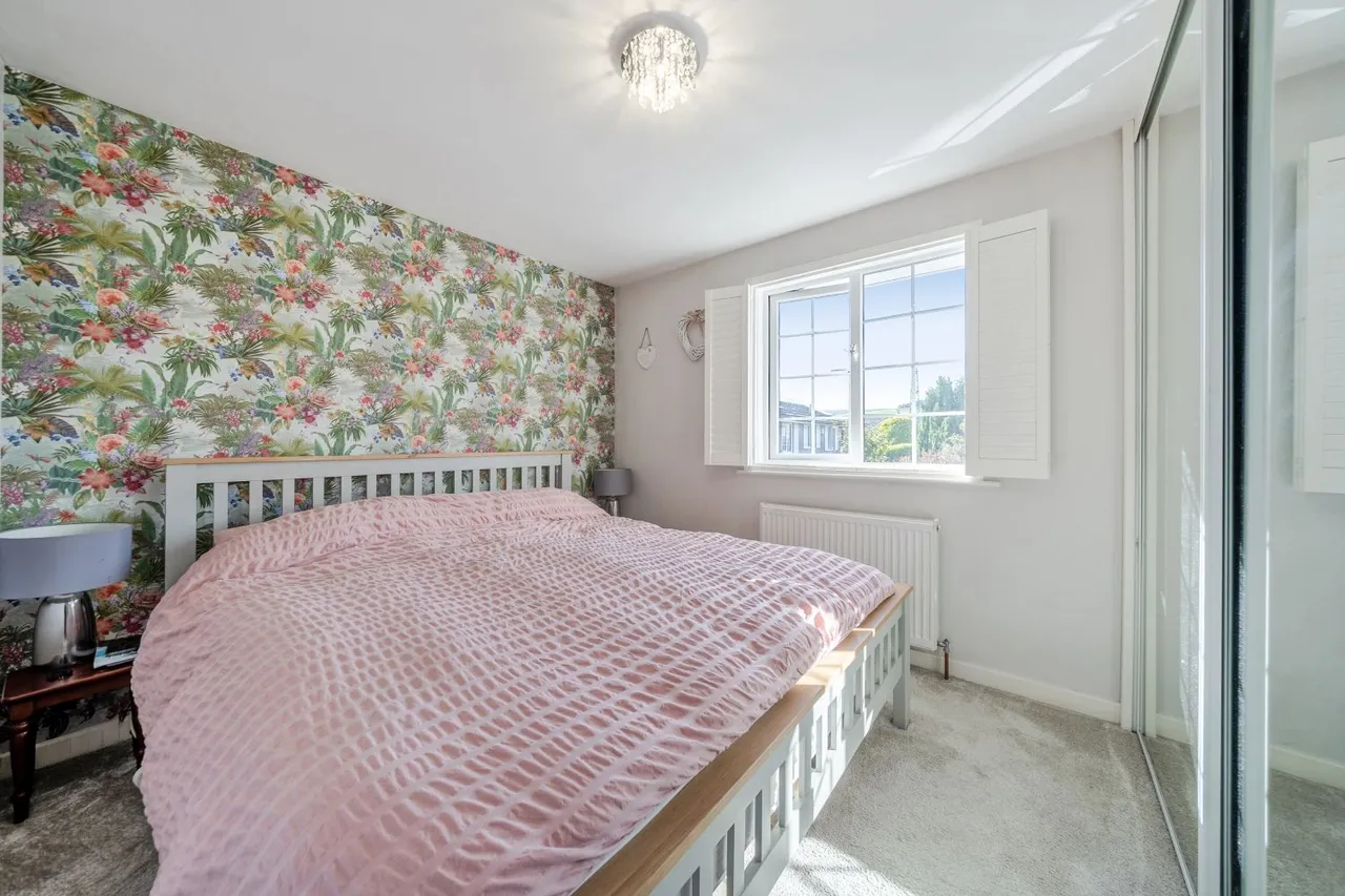 Regal Close, Sowerby Bridge, HX6, photo 7