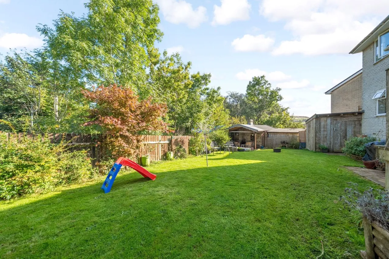 Regal Close, Sowerby Bridge, HX6, photo 17