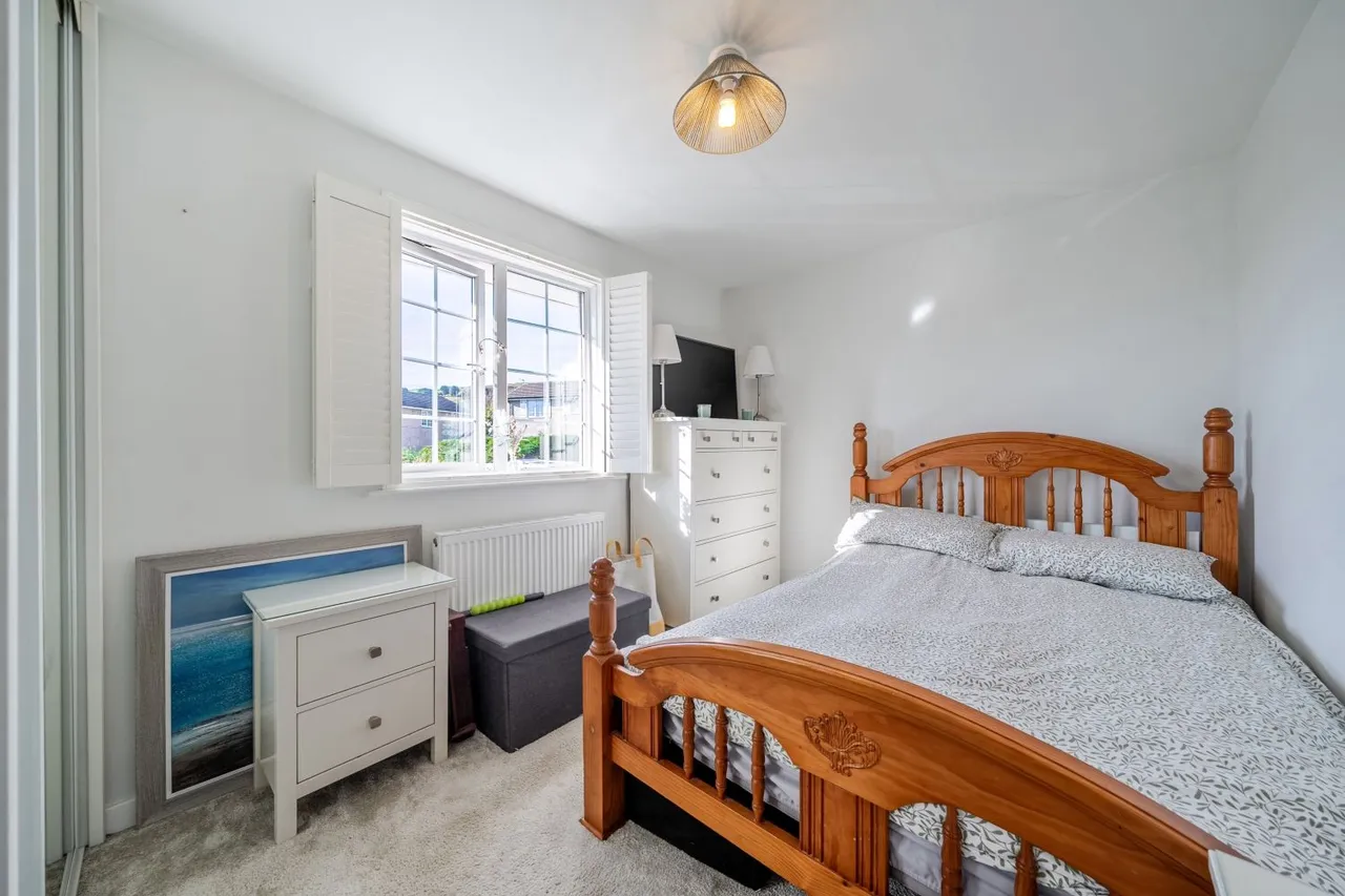 Regal Close, Sowerby Bridge, HX6, photo 8
