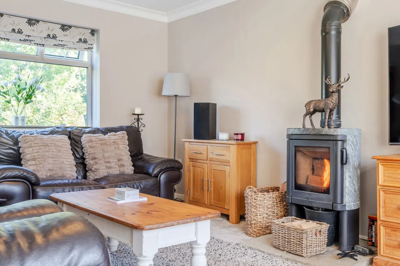 Regal Close, Sowerby Bridge, HX6, photo 15