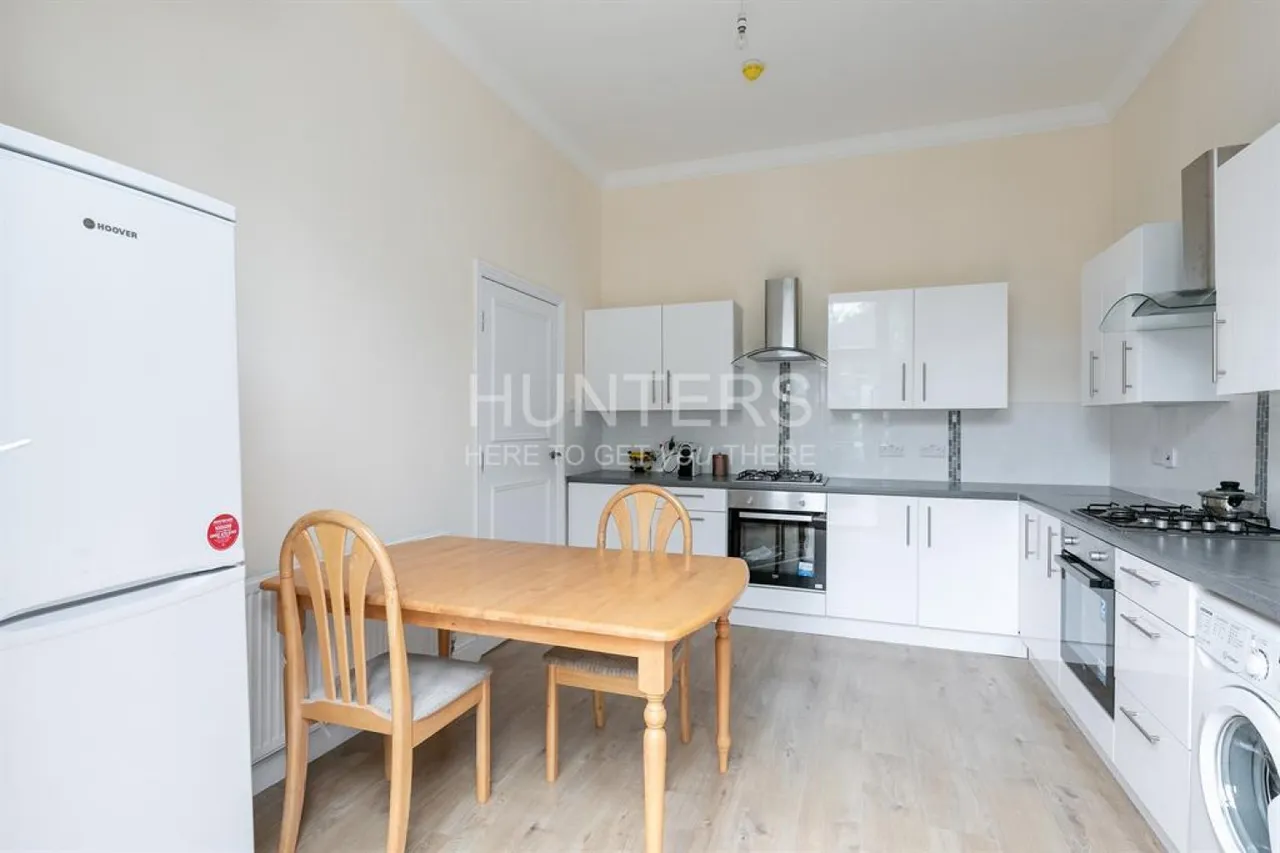 Hilltop Road, London, NW6, photo 2
