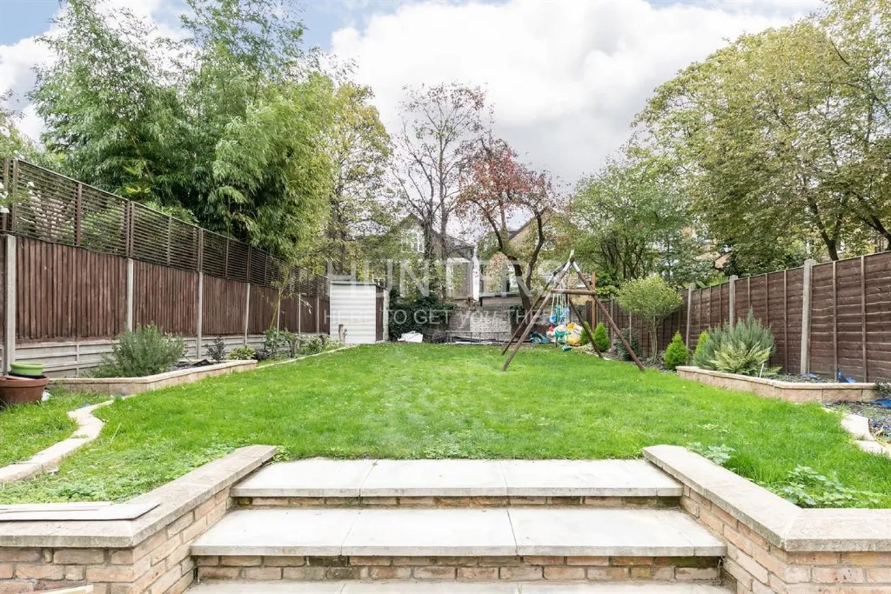 Hilltop Road, London, NW6, photo 6