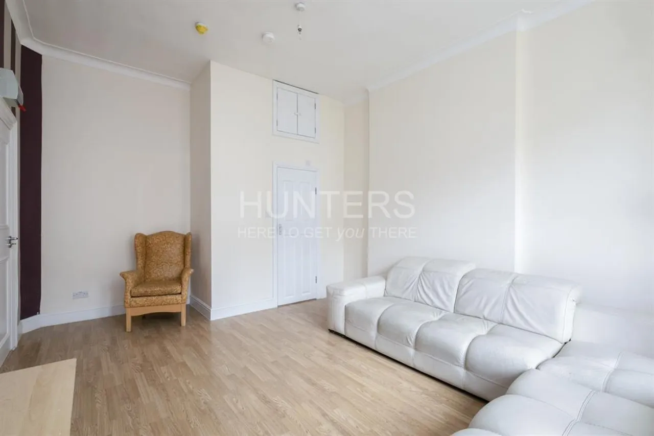 Hilltop Road, London, NW6, photo 3