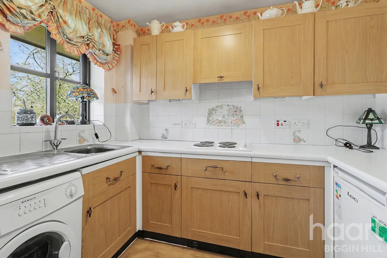 Albion Mews, Edenbridge, TN8, photo 6