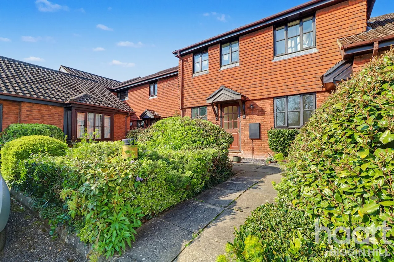 1 bed flat for sale, Albion Mews, Edenbridge, TN8