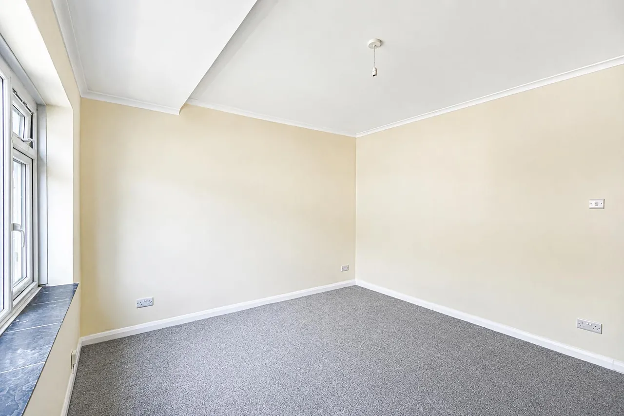 St. Georges Road, Hastings, photo 7