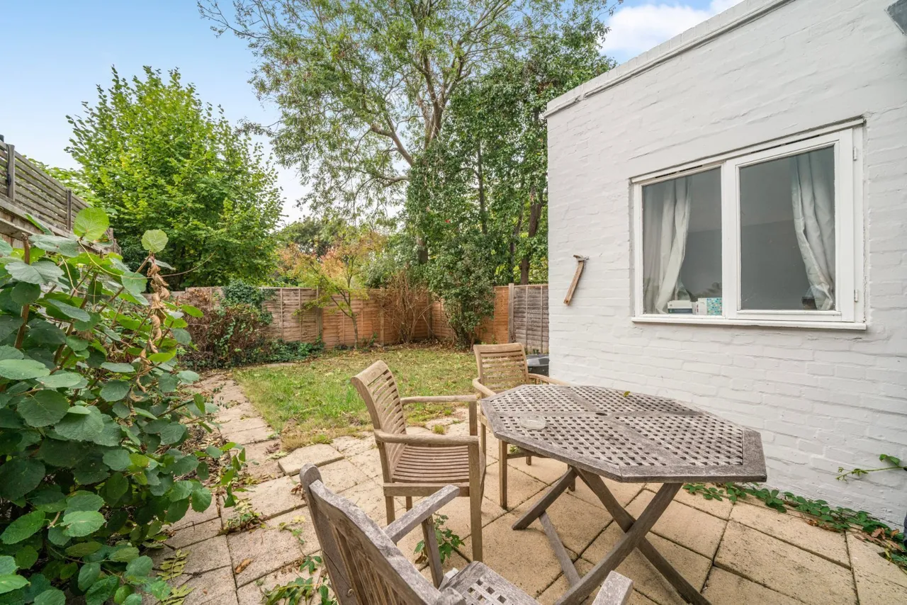 Trinity Road, Wandsworth Common, SW18, photo 7