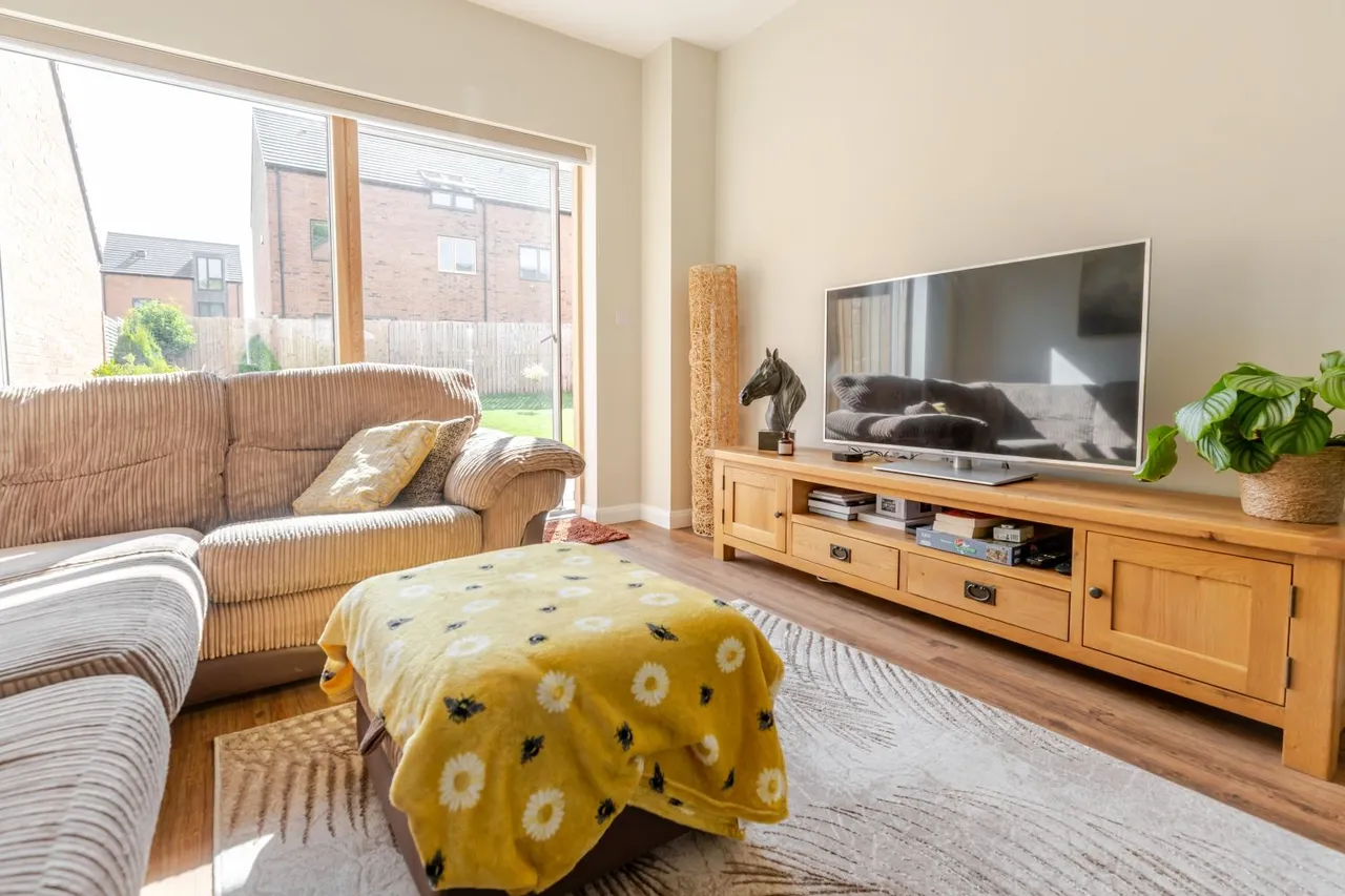 Chestnut Tree Lane, Middleton St George, DL2, photo 9