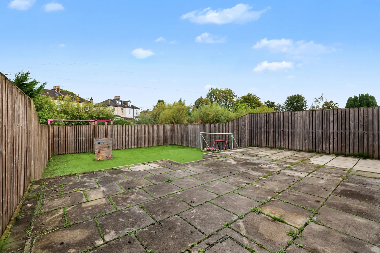 Hawick Street, Yoker, G13, photo 27