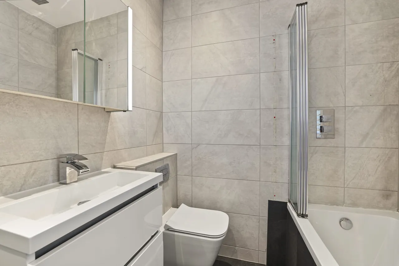 Hawick Street, Yoker, G13, photo 9