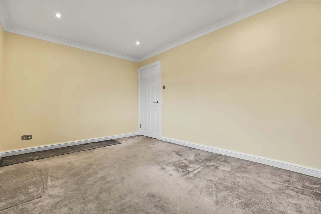 Hawick Street, Yoker, G13, photo 22