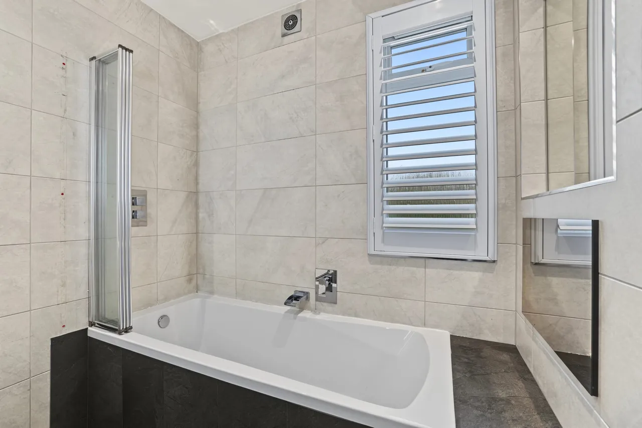 Hawick Street, Yoker, G13, photo 10