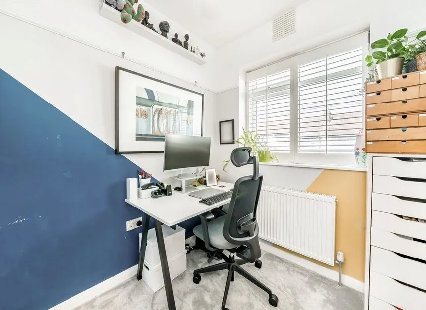 Runnymede Crescent, London, SW16, photo 9
