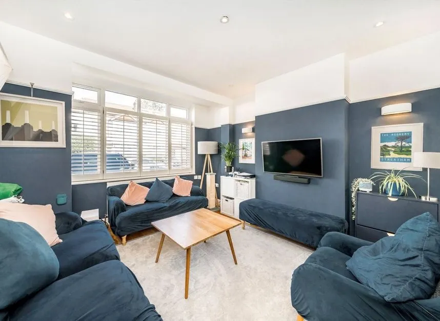 Runnymede Crescent, London, SW16, photo 2