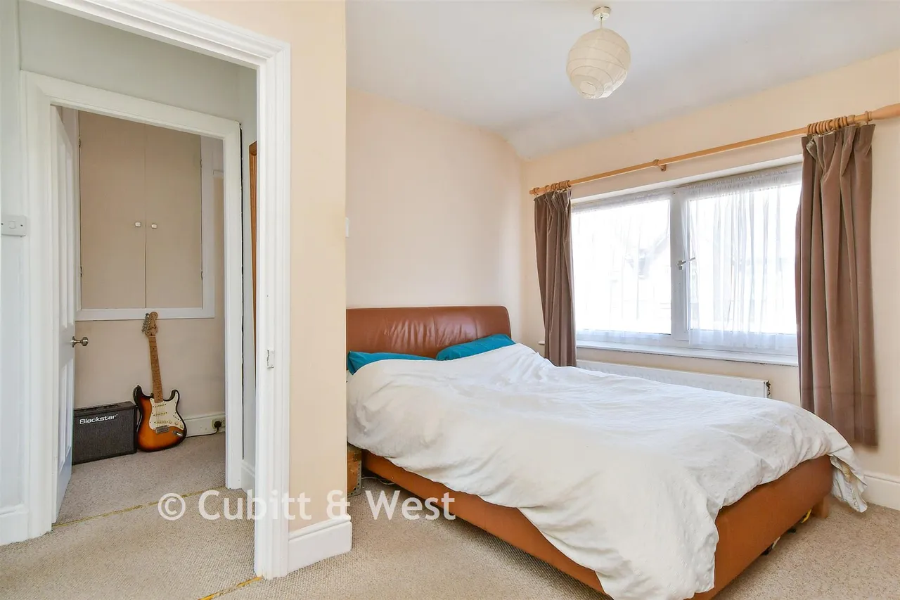 Gordon Avenue, Bognor Regis, PO22, photo 5
