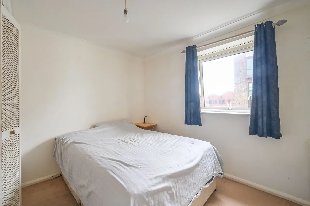 Flat 39 Sirius Building, 3 Jardine Road, London, photo 9
