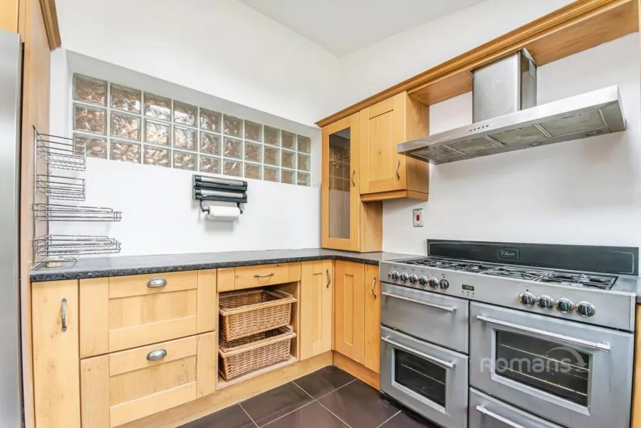 Rowan Drive, Royal Wootton Bassett, SN4, photo 11