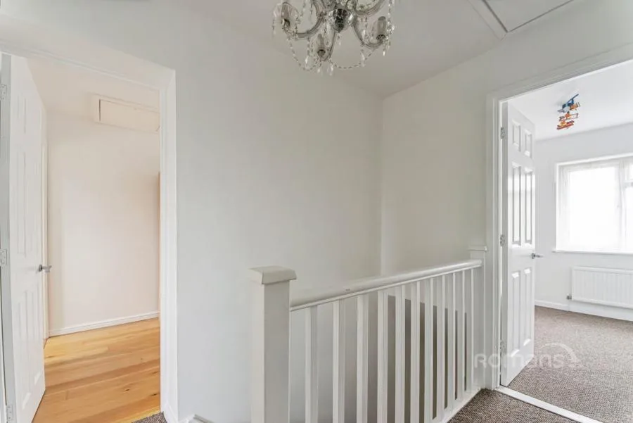 Rowan Drive, Royal Wootton Bassett, SN4, photo 25